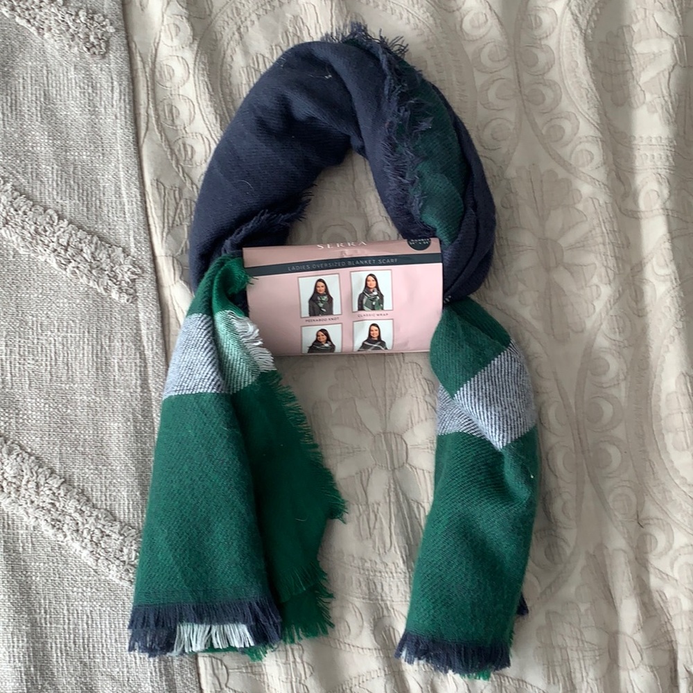 Plaid scarf
